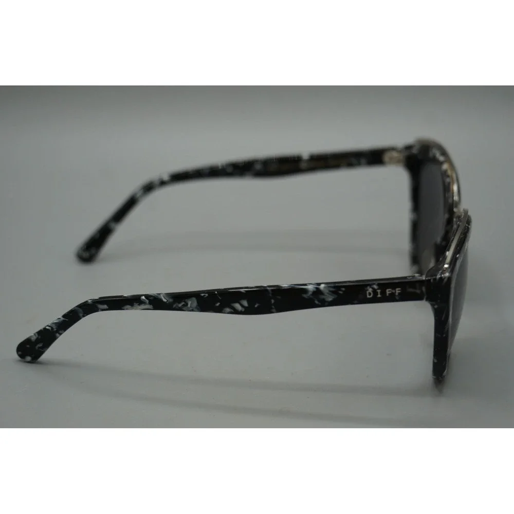 DIFF Eyewear Bella Sunglasses Black White Marble Tortoise Polarized Rose Lenses